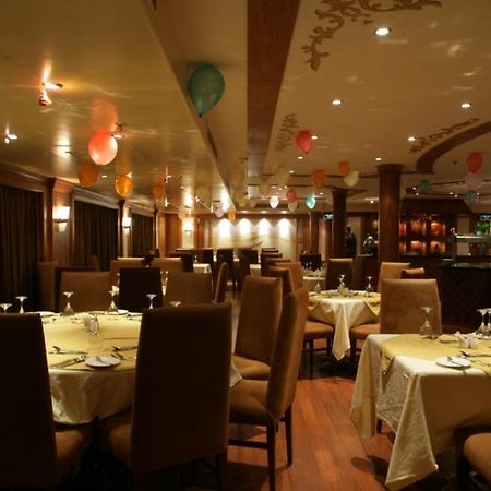 Nile Cruise 3 Nights From Aswan To Luxor Every Friday, Monday And Wednesday With Tours Exterior foto